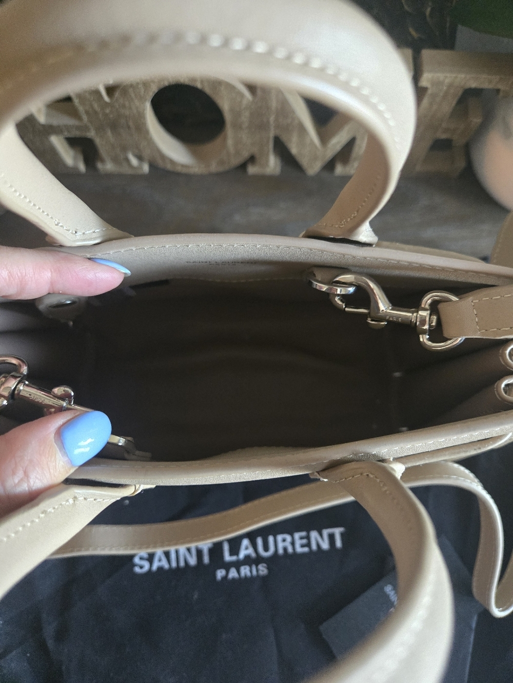 Beige Purse - Picture 15 of 16